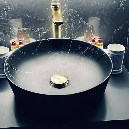 Apartment Le Baroque / Jacuzzi / Sauna